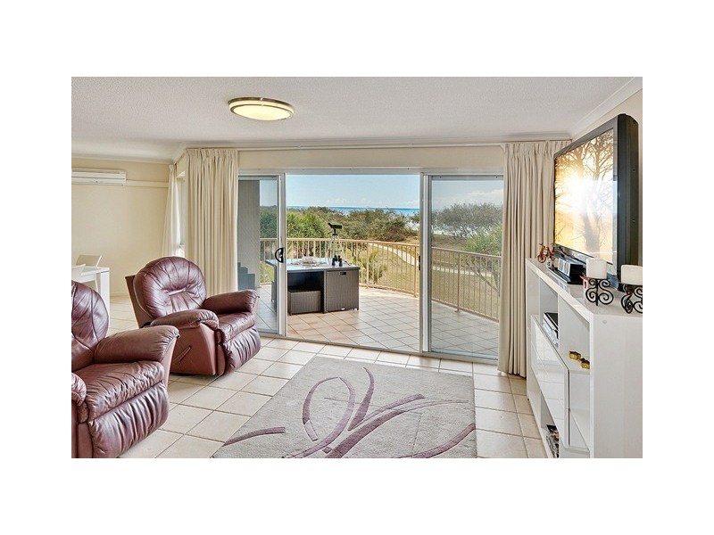 Unit 24 ‘Surfside On The Beach’ 145 Lowanna Drive, Buddina QLD 4575