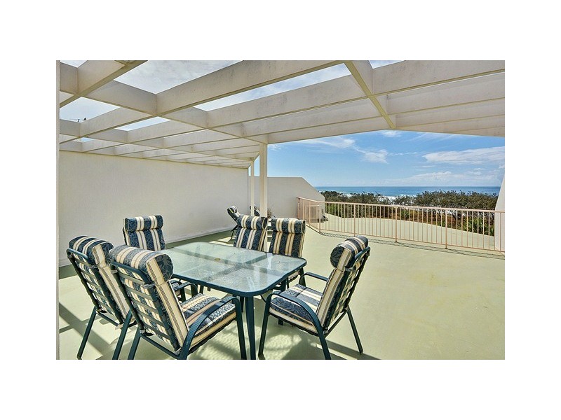 Unit 24 ‘Surfside On The Beach’ 145 Lowanna Drive, Buddina QLD 4575