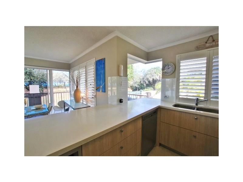 Unit 14 ‘Surfside On The Beach’ 145 Lowanna Drive, Buddina QLD 4575