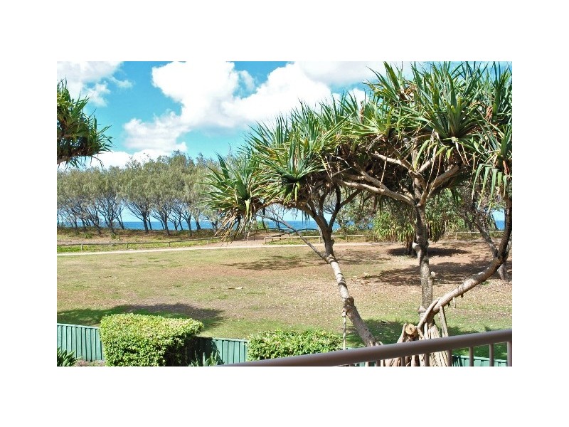 Unit 14 ‘Surfside On The Beach’ 145 Lowanna Drive, Buddina QLD 4575