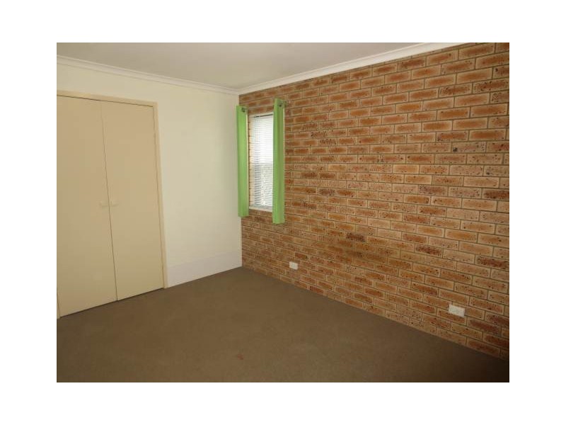 1/12 Barooga Crescent, Mooloolaba QLD 4557