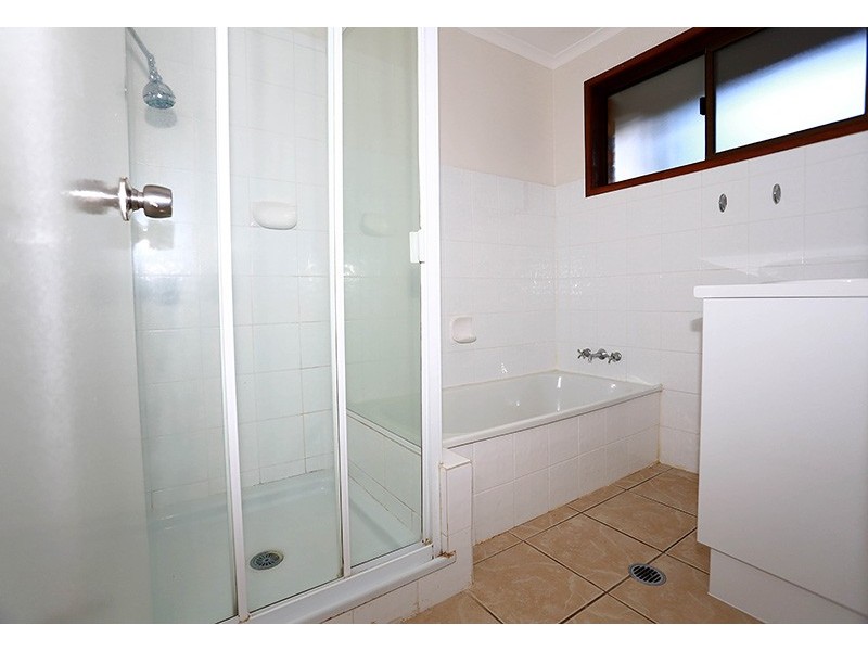 11 Roberts Street, Palmwoods QLD 4555