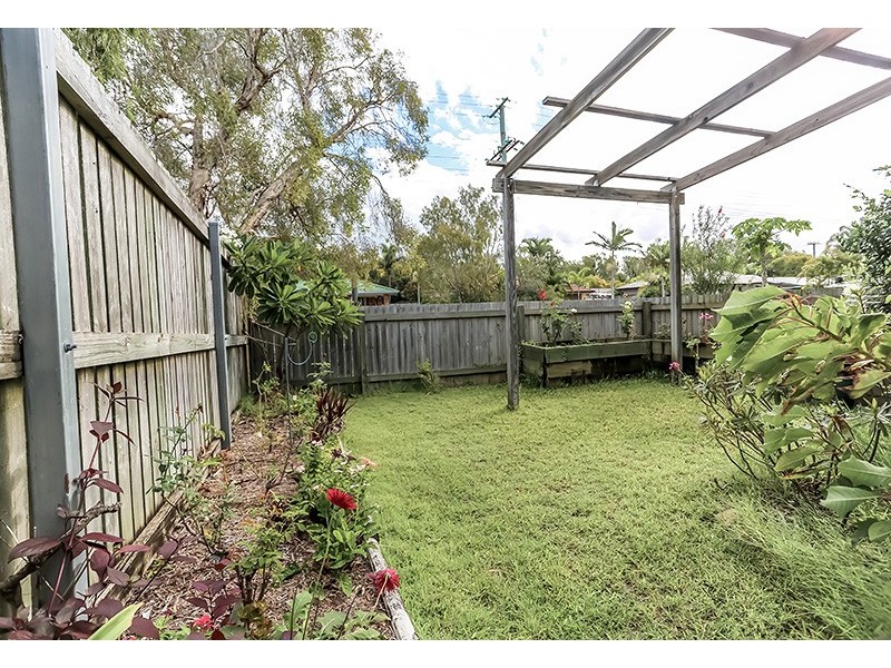 1/110 Amarina Avenue, Mooloolaba QLD 4557