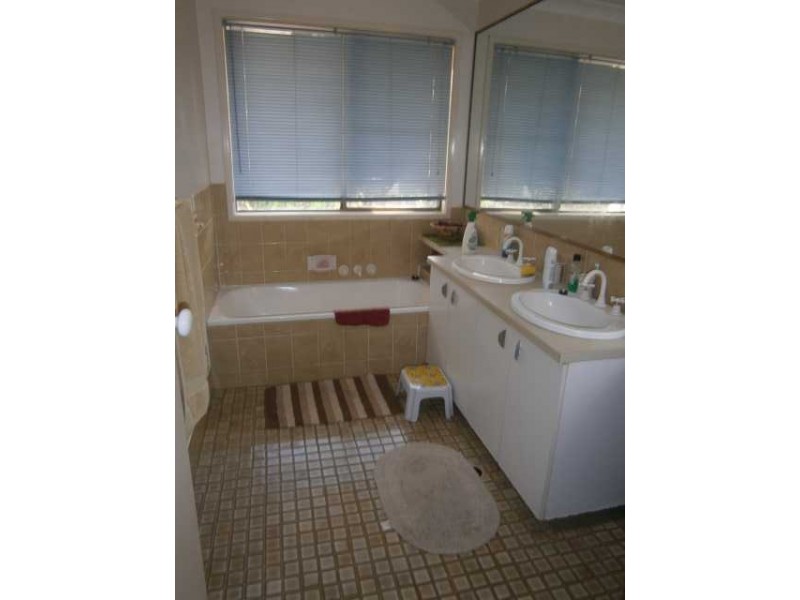 52 Nicklin Way, Buddina QLD 4575