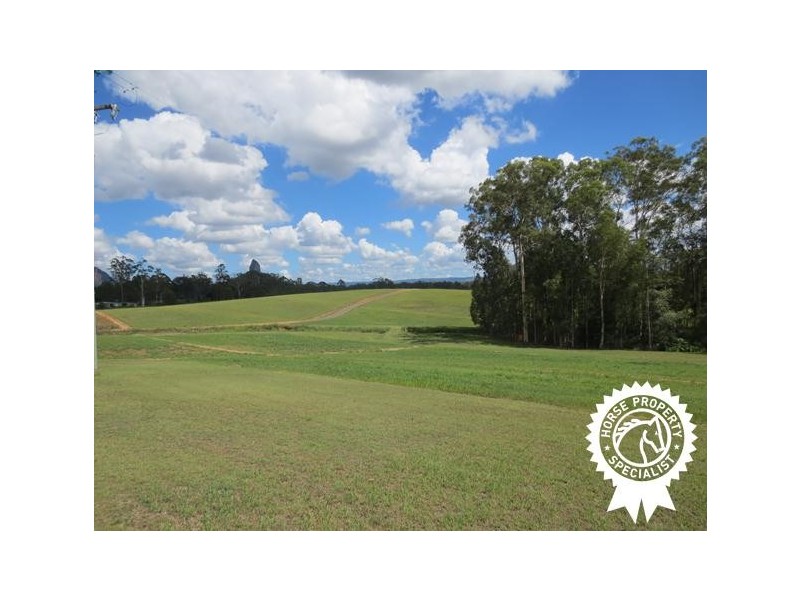 276 Barrs Road, Glass House Mountains QLD 4518