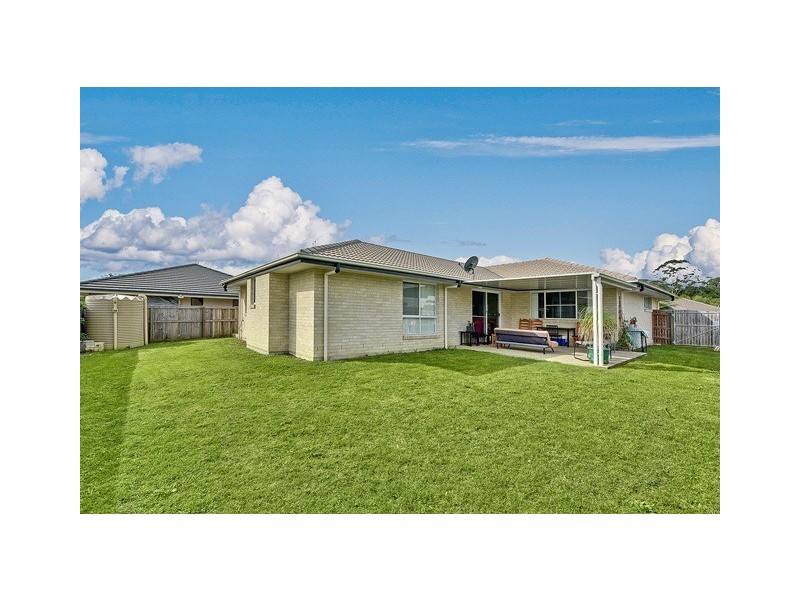 4 Old Davey Court, Nambour QLD 4560