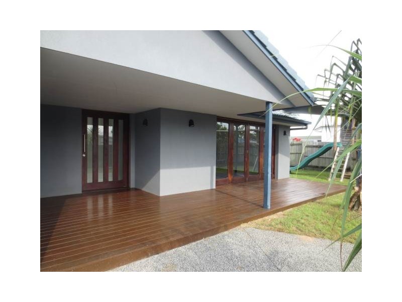14 Jarrah Street, Minyama QLD 4575