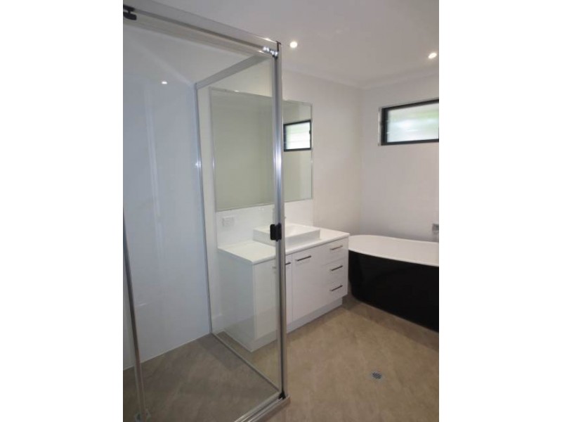14 Jarrah Street, Minyama QLD 4575