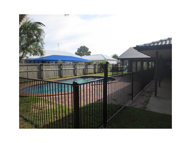 14 Jarrah Street, Minyama QLD 4575