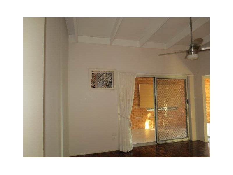 3 Nagari Place, Warana QLD 4575