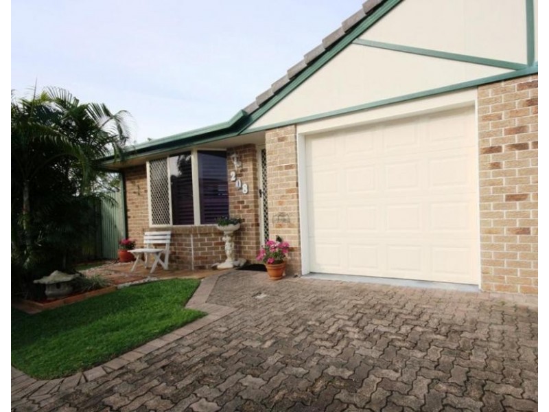 Unit 208 ‘Regents Landing No 3′ 19 Arwen Street, Maroochydore QLD 4558