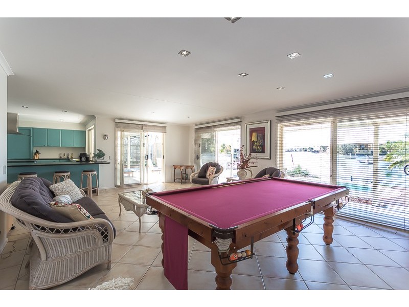 50 Amarina Avenue, Mooloolaba QLD 4557