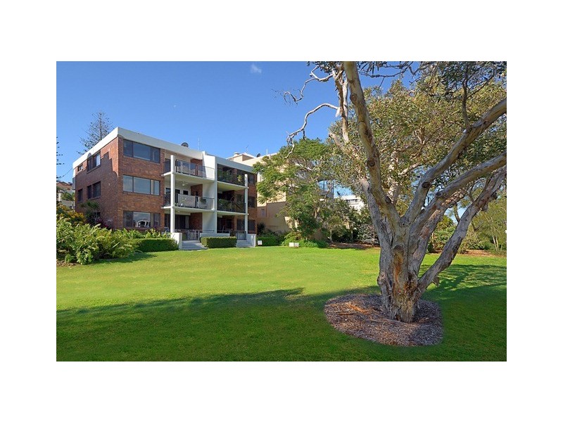 Unit 2 ‘Maui’ 93 Parkyn Parade, Mooloolaba QLD 4557