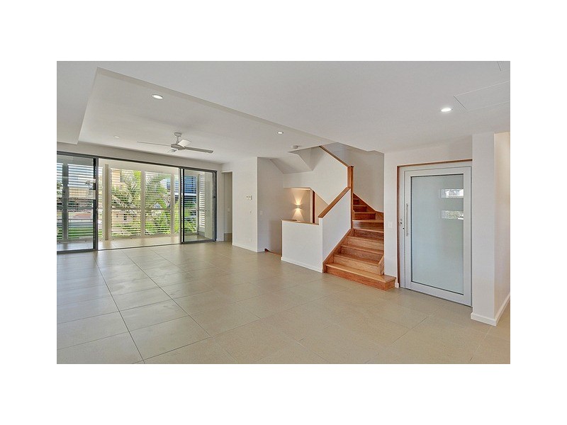 26 Alexandra Parade, Cotton Tree QLD 4558