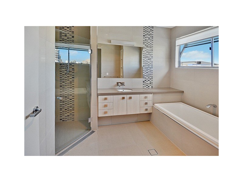 26 Alexandra Parade, Cotton Tree QLD 4558