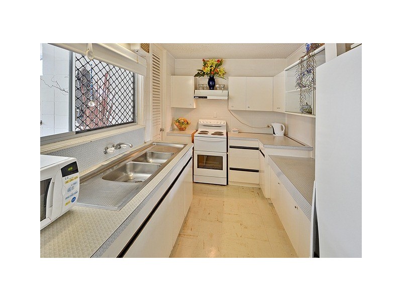 Unit 7 ‘Karaminka’ 11-13 Juan Street, Alexandra Headland QLD 4572
