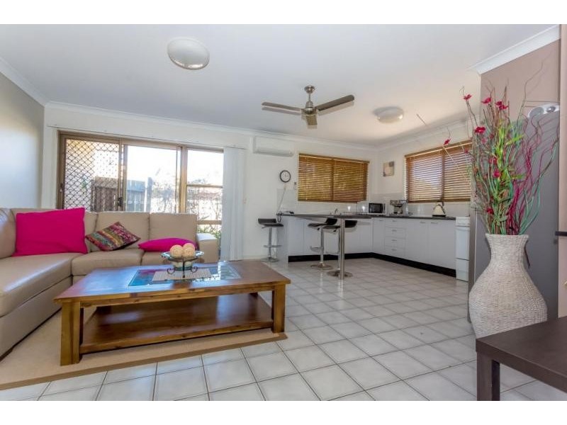 Unit 1 ‘Costa Del Rose’ 106 Amarina Avenue, Mooloolaba QLD 4557