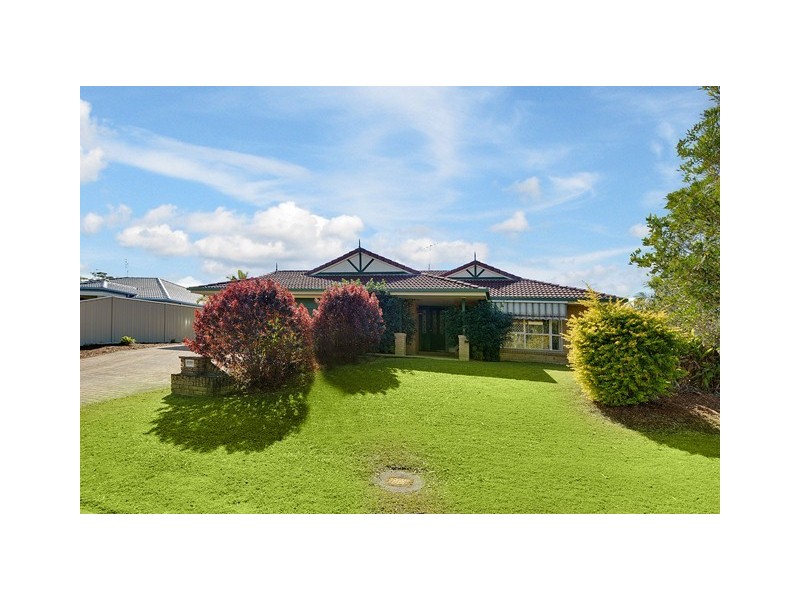 5 Teasel Court, Mountain Creek QLD 4557