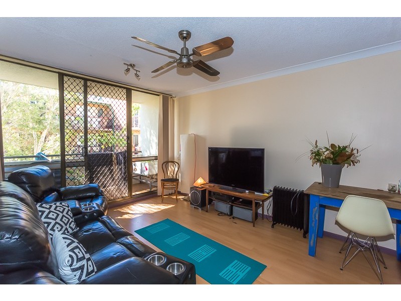 Unit 2/4 Corowa Court, Mooloolaba QLD 4557