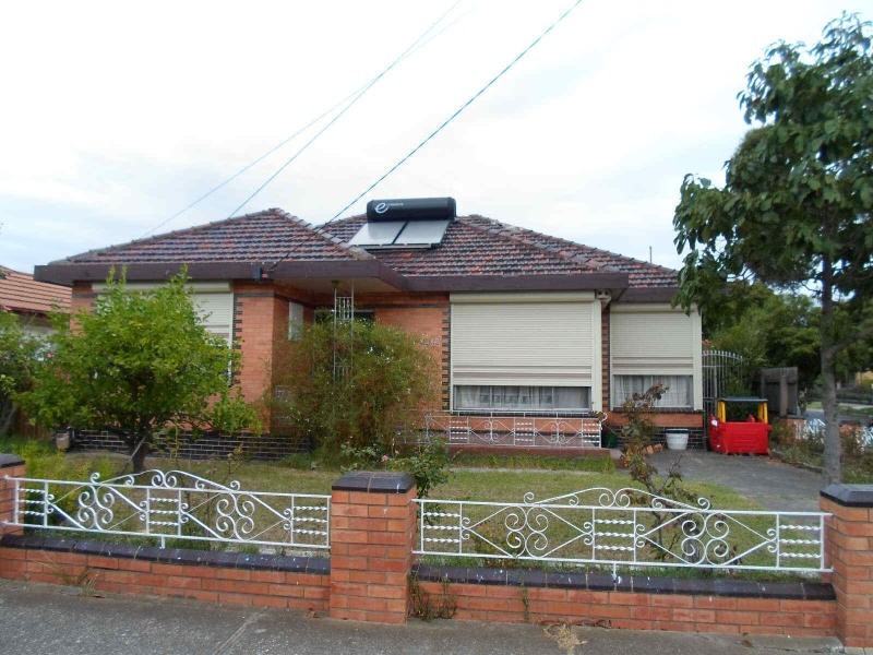101 Warwick Road, Sunshine North VIC 3020