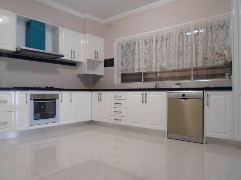 101 Warwick Road, Sunshine North VIC 3020