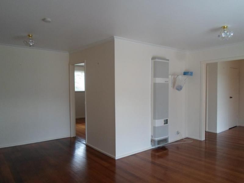 7 Cory Court, Kings Park VIC 3021