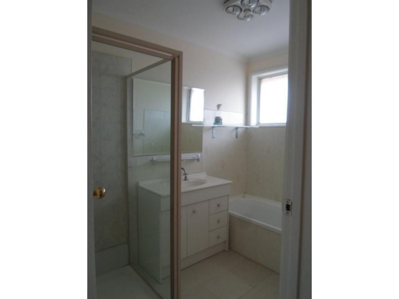 7 Cory Court, Kings Park VIC 3021