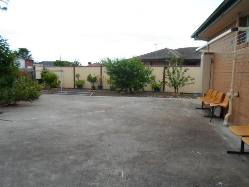 7 Cory Court, Kings Park VIC 3021