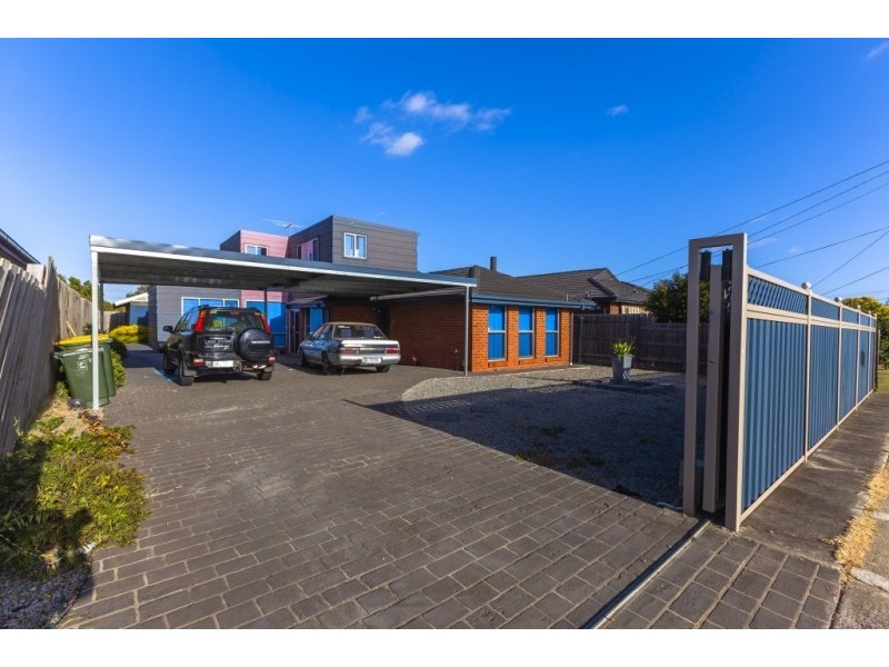 114 Kings Road, St Albans VIC 3021