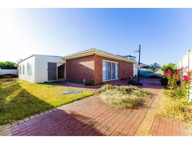 Caroline Springs VIC 3023