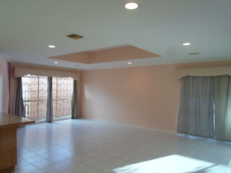 21 Thistle Court, Delahey VIC 3037