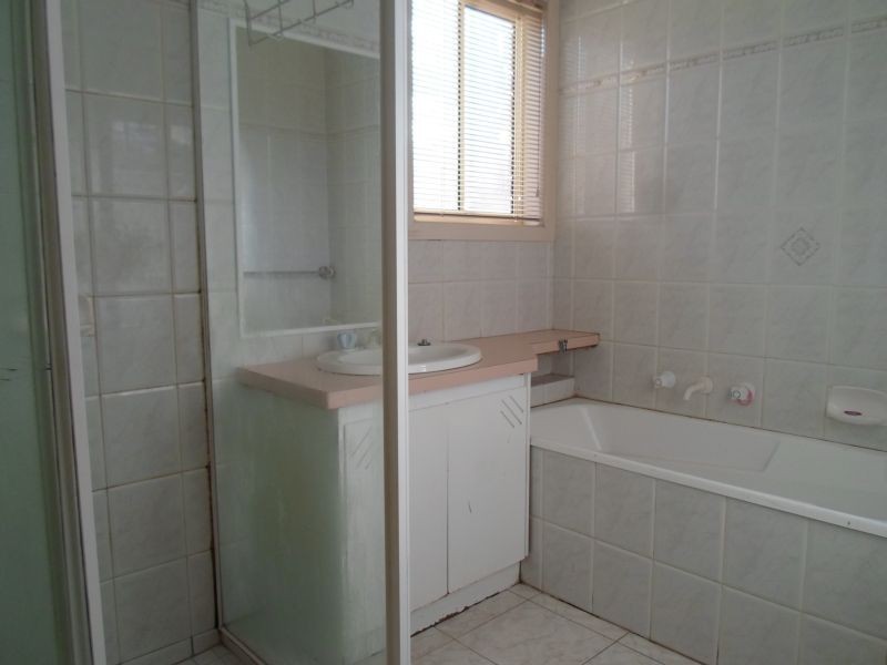 21 Thistle Court, Delahey VIC 3037