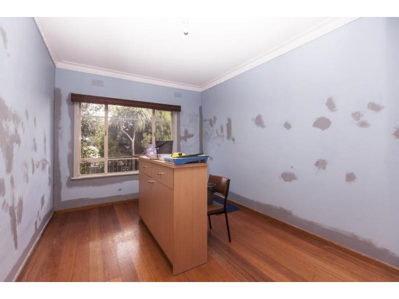 32 Beaver Street, St Albans VIC 3021