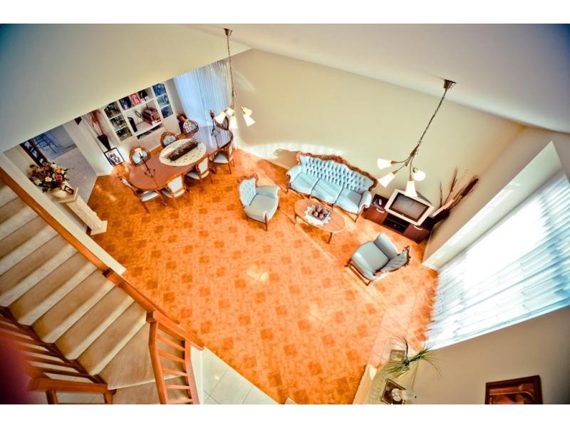 35 Domain Way, Taylors Hill VIC 3037