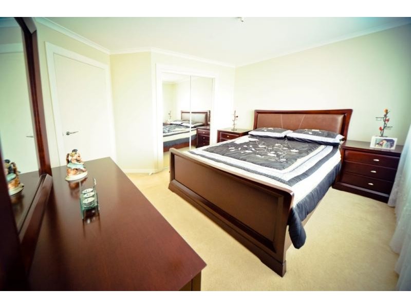 35 Domain Way, Taylors Hill VIC 3037