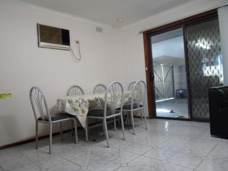 15 Winnington Street, Deer Park VIC 3023