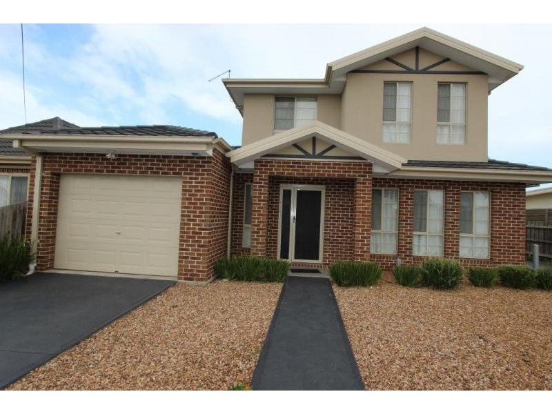 1/107 Fox Street, St Albans VIC 3021