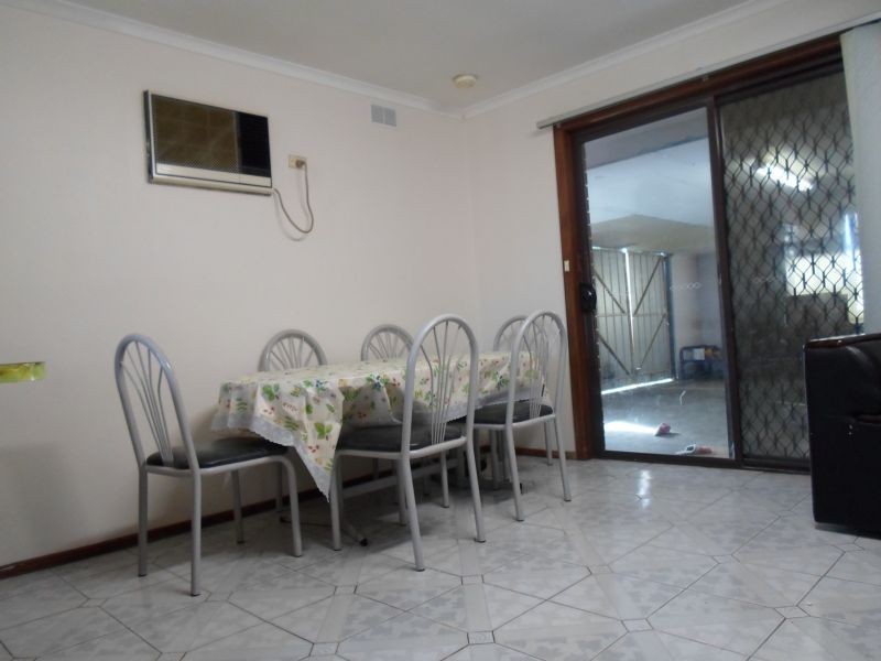 15 Winnington Street, Deer Park VIC 3023