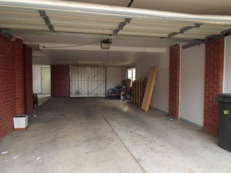 15 Winnington Street, Deer Park VIC 3023