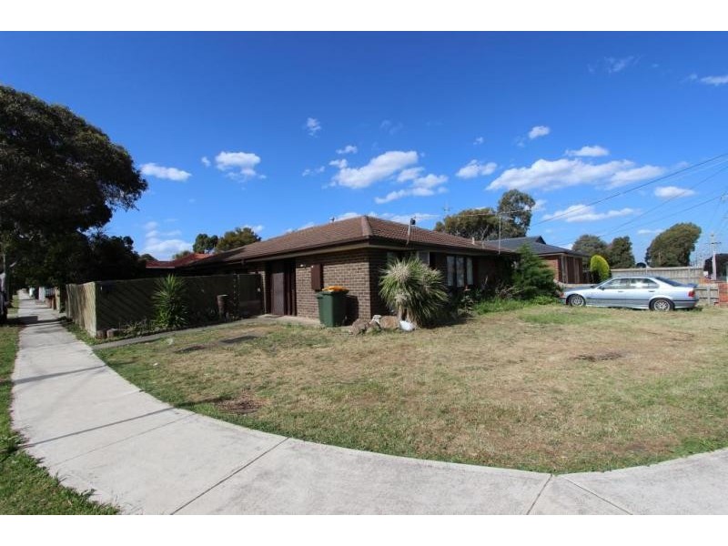 100 Gillespie Road, Kings Park VIC 3021