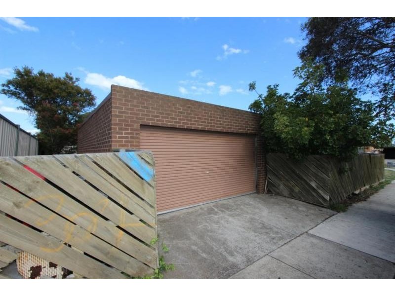 100 Gillespie Road, Kings Park VIC 3021