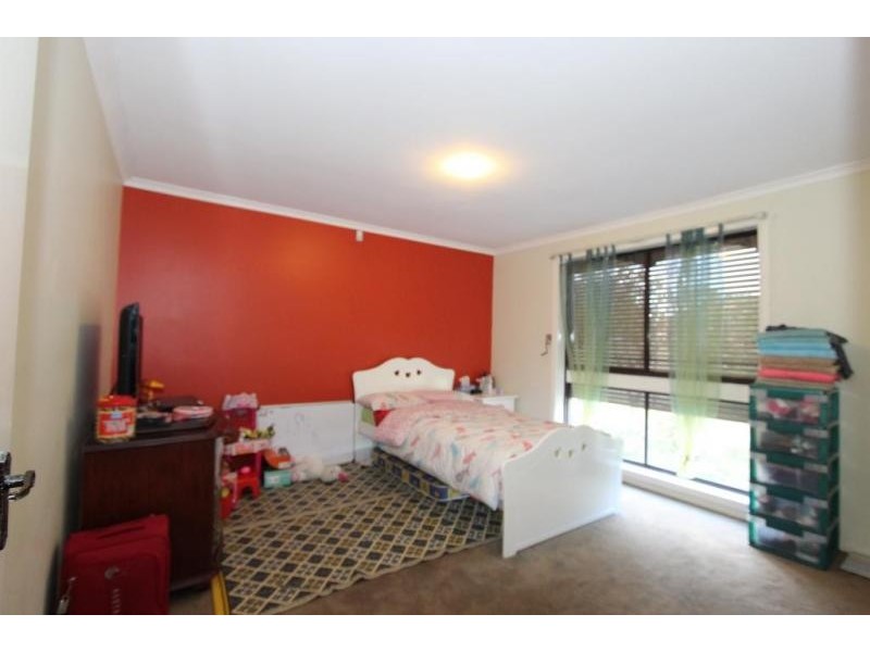 27 Opie Road, Deer Park VIC 3023