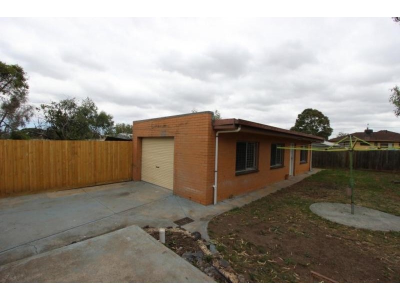 45 Butler Street, St Albans VIC 3021