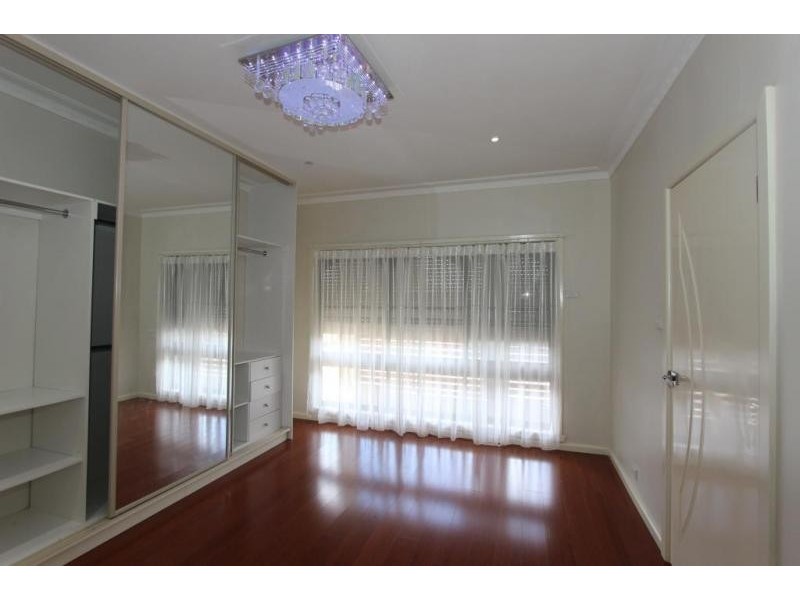 57 Erica Avenue, St Albans VIC 3021