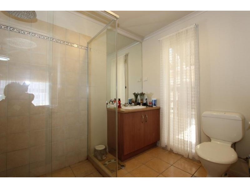 37 Domain Way, Taylors Hill VIC 3037