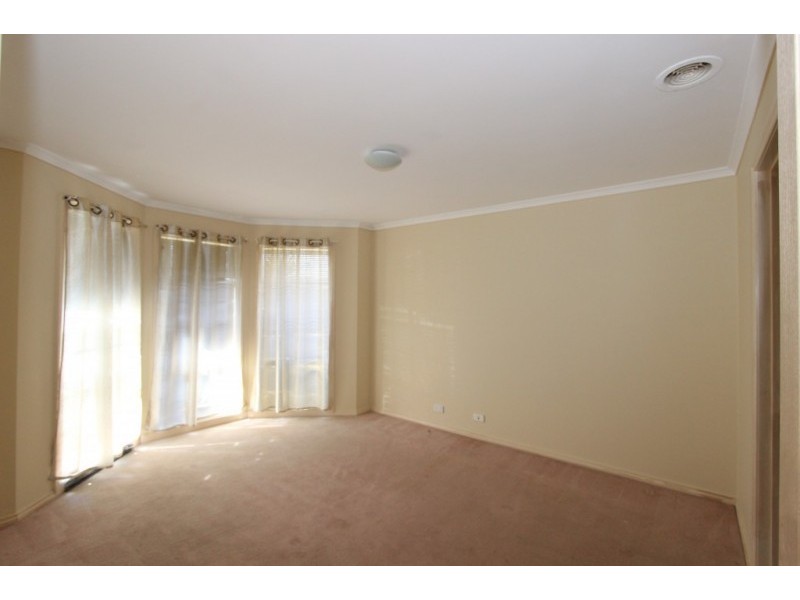 10 Meytan Way, Albanvale VIC 3021