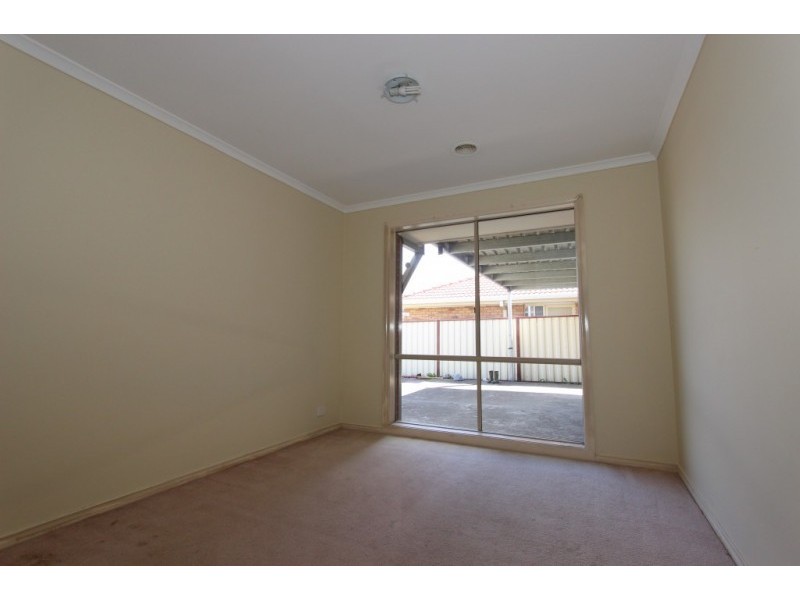 10 Meytan Way, Albanvale VIC 3021