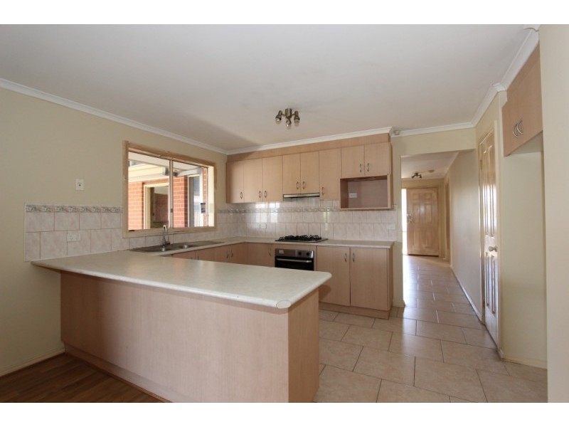 10 Meytan Way, Albanvale VIC 3021
