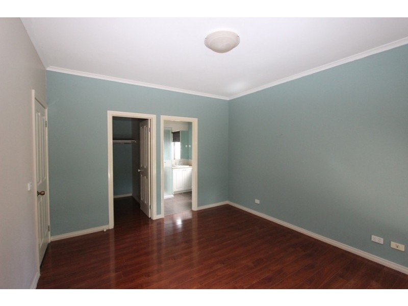 12 Lyme Park Circuit, Caroline Springs VIC 3023