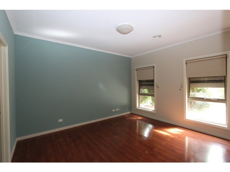 12 Lyme Park Circuit, Caroline Springs VIC 3023